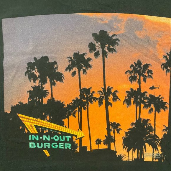 In N Out Burger California Vintage Fast Food T-Shirt - Picture 6 of 6